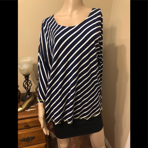 Bleu Everette Tops - Navy blue and white tunic with dolman sleeves.